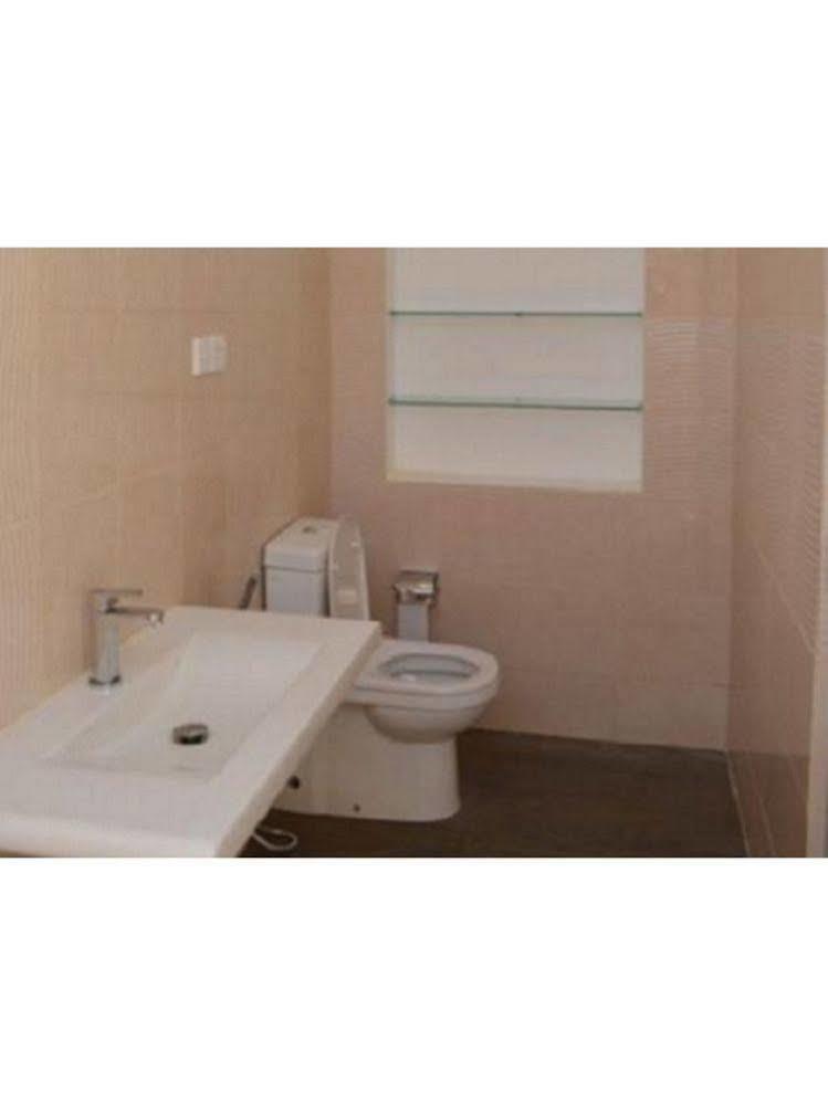 Vista Peiris Road Apartment Дехивала-Маунт-Лавиния Экстерьер фото